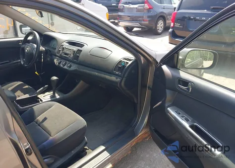 2002 Toyota Camry Se V6 from USA, damaged, VIN 4T1BF32K52U533993